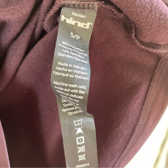 Hind Running Plum Quarter Zip Women’s Small - Picture 4 of 5